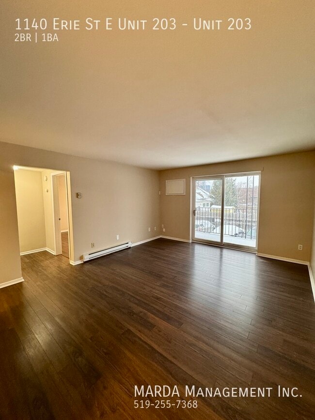 Photo du bâtiment - CHARMING 2 BED 1 BATH APT - LITTLE ITALY W/ BALCONY + HYDRO