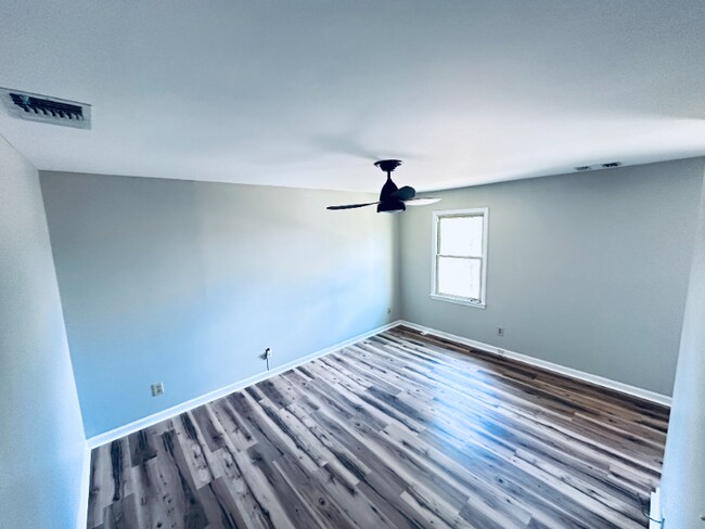 Foto del edificio - 2143 Greenwood Pl SW