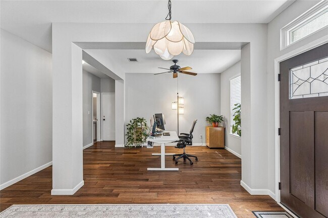 Foto del edificio - 1705 Chula Vista Dr