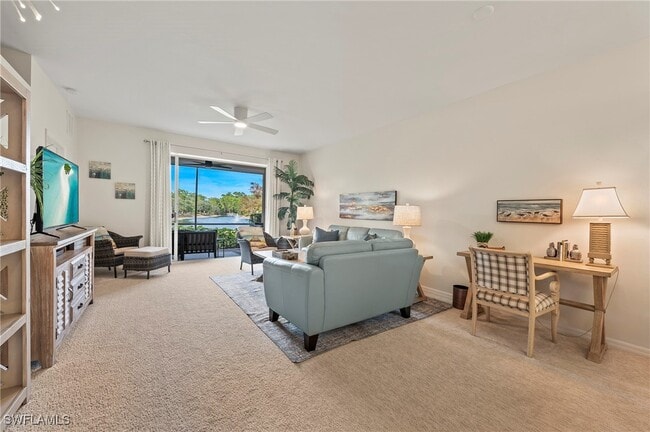 Foto del edificio - 465 Robin Hood Cir