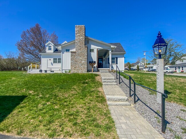 Foto del edificio - 60 Sheldon St