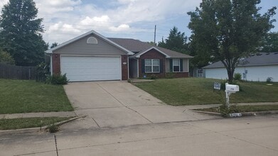Building Photo - 1703 Spiros Dr