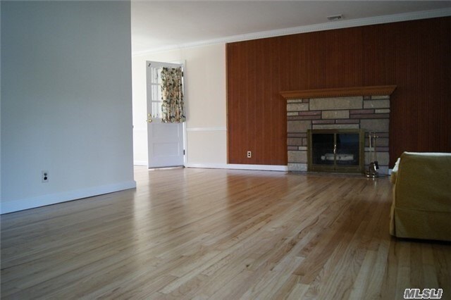 Foto del edificio - 34 Shebar Dr