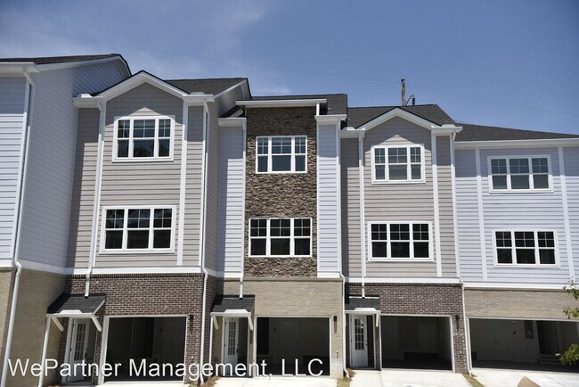 Foto del edificio - 3 br, 3.5 bath House - 2006 Ocean Dr. NW