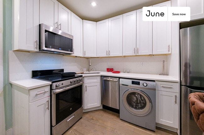 Photo - 1675 Lexington Ave Apartment