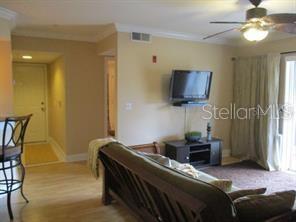 Building Photo - 700 Crest Pines Dr