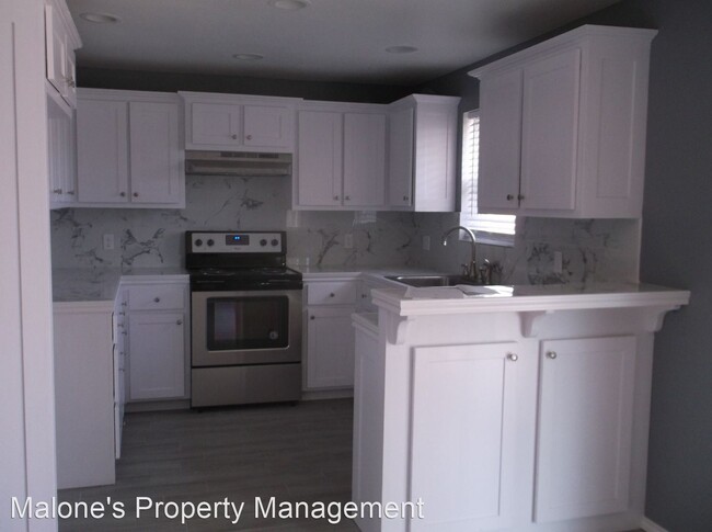 Building Photo - 3 br, 1.5 bath House - 4312 Spiva Dr