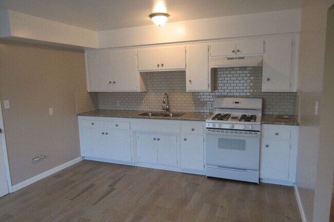 Foto del edificio - Beautiful NW Home!