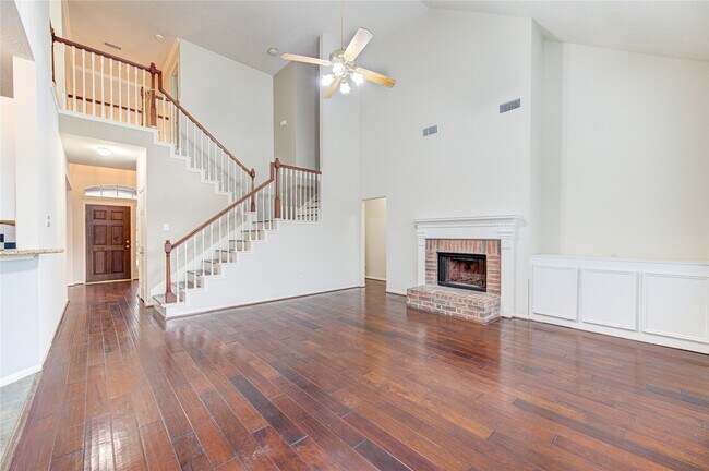 Foto del edificio - 21715 Bevington Oaks Ct