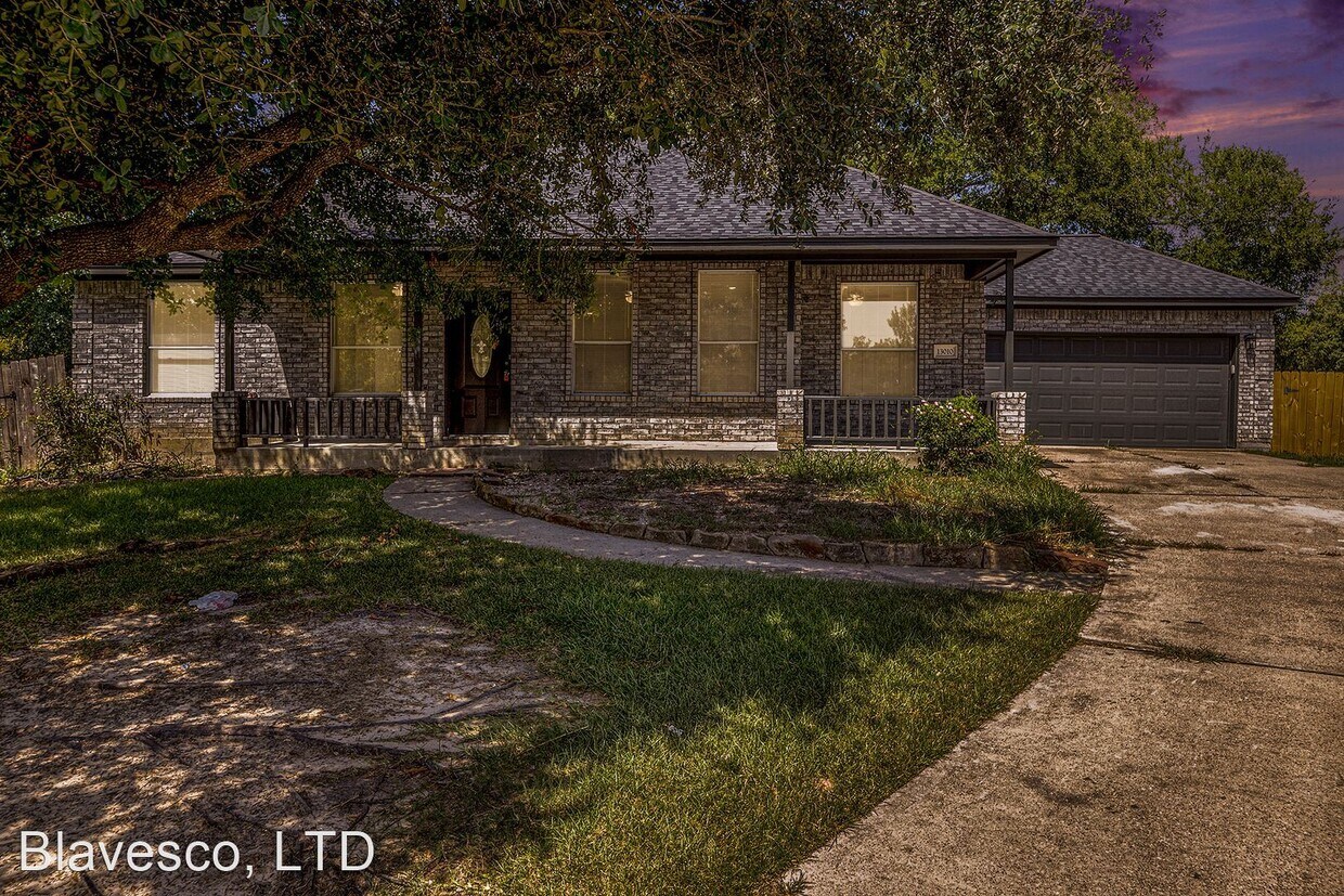 Foto principal - 3 br, 2 bath House - 13010 Valleywood Circle
