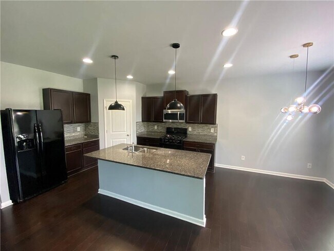 Foto del edificio - 5224 Cantbury Way