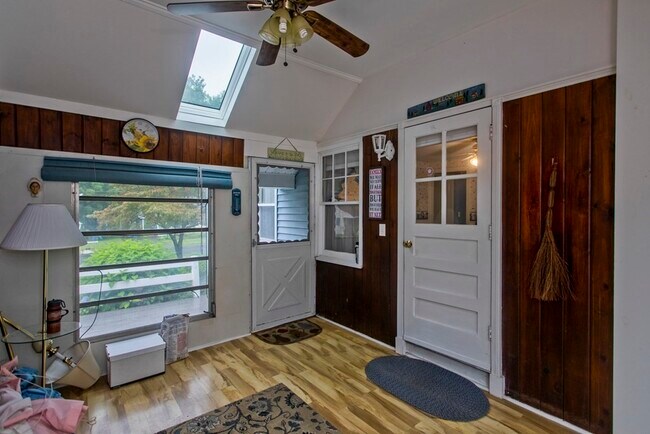 Foto del edificio - 148 Lower Beverly Hills