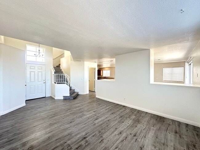 Building Photo - Aspen Two