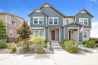 Building Photo - 389 Rodden Dr