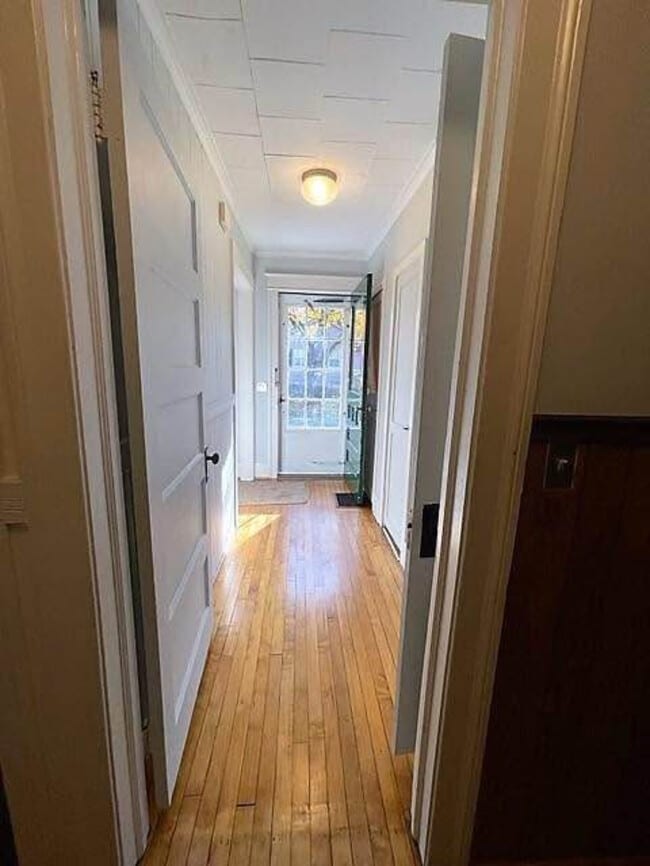 Building Photo - 2191 Five Mile Line Rd