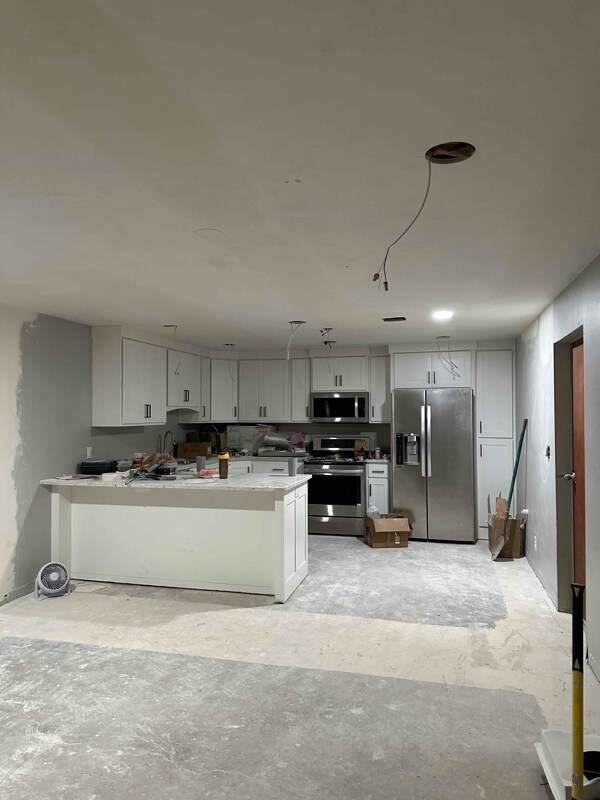 Building Photo - 1231 W 400 S
