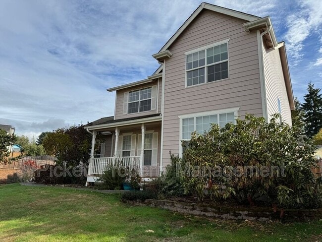 Photo - 1379 Amber Ct NE House