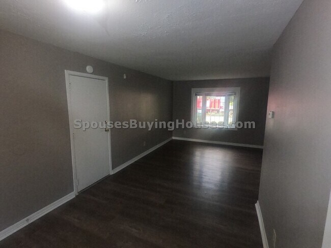 Building Photo - 3530 Maura Ln