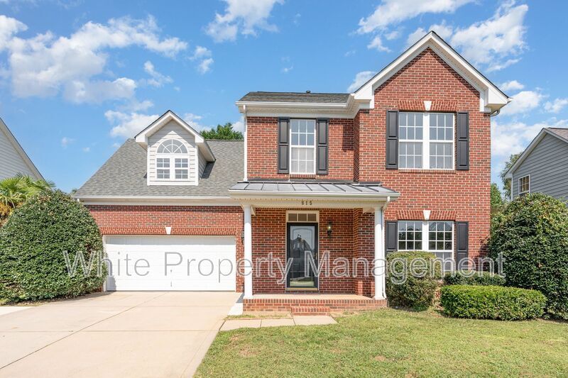 Foto principal - 815 Haymarket Pl