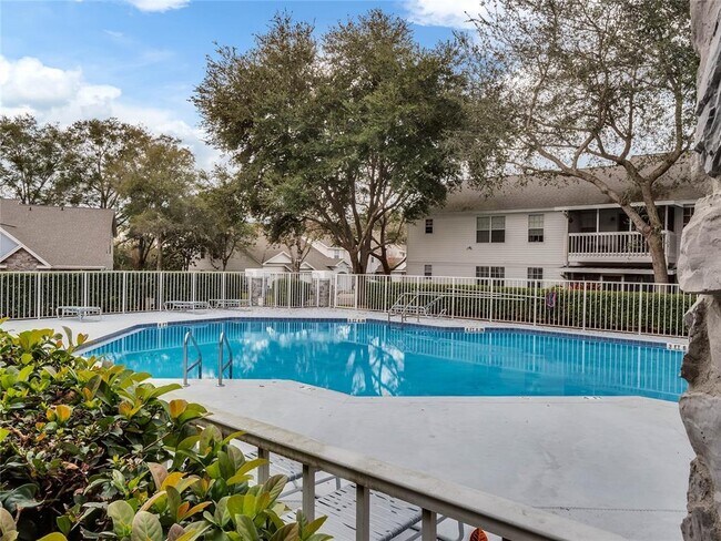 Foto del edificio - 930 Loch Carron Dr
