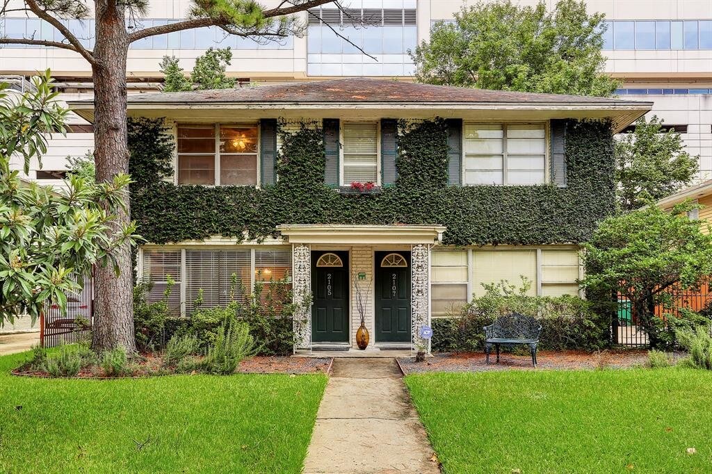 Foto principal - 2105 Sheridan St