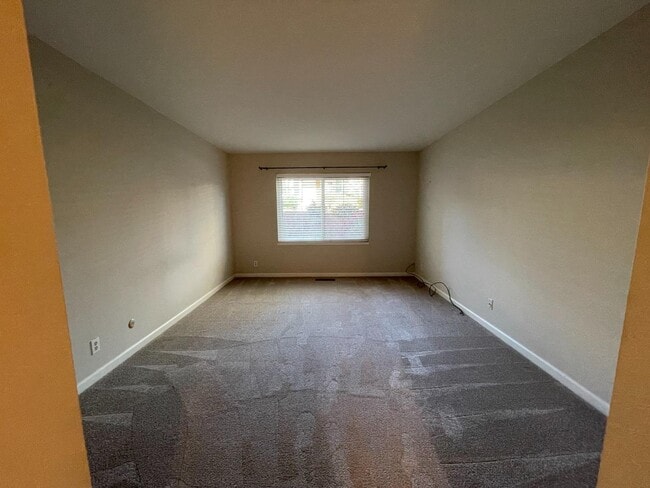 Building Photo - 5144 Cribari Pl