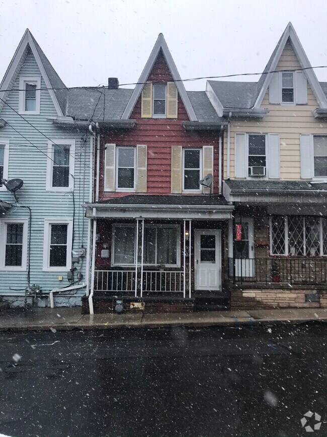 Mount Hope Apartments under 2,500 Pottsville, PA 7 Rentals