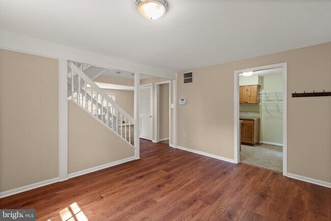 Foto del edificio - 13143 Putnam Cir