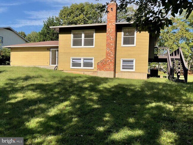 Building Photo - 8904 Grass Valley Ct