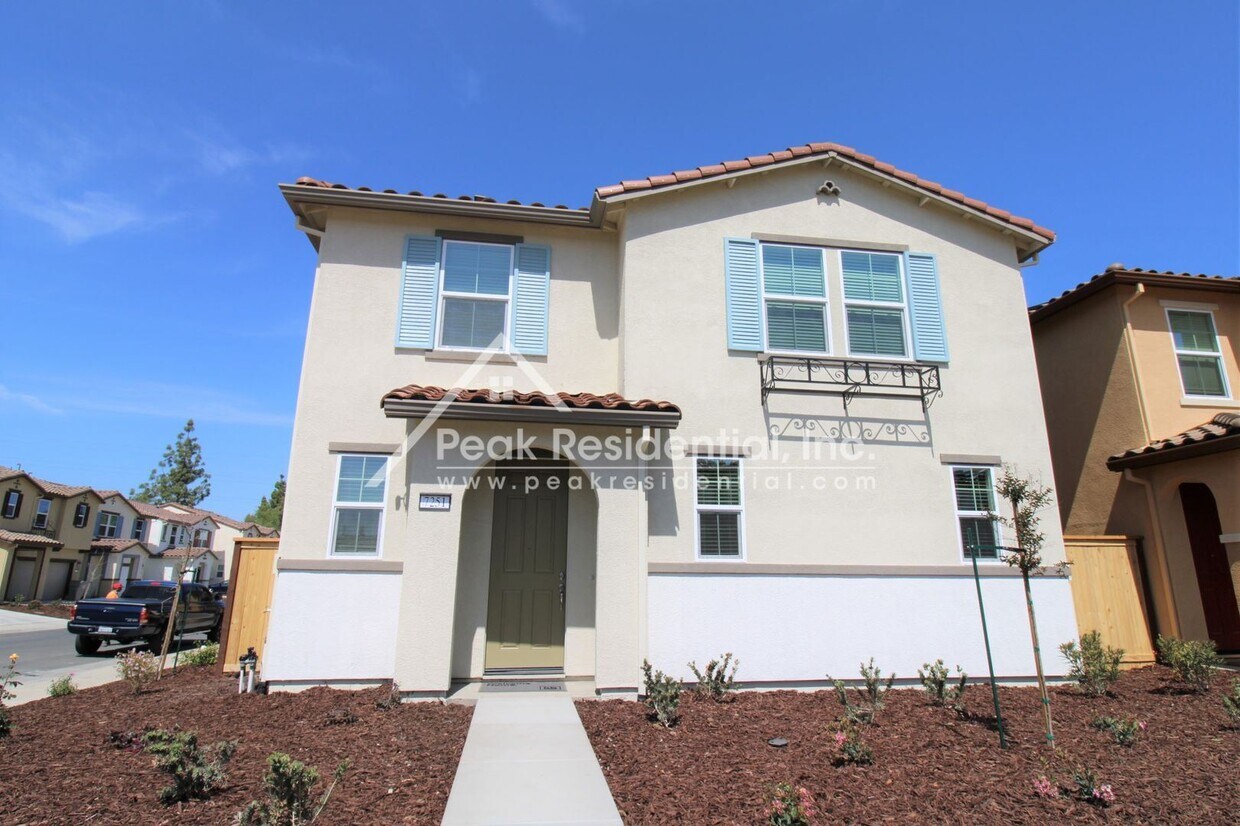 Foto principal - 4 br, 2.5 bath House - 7251 Bow Bridge Walk