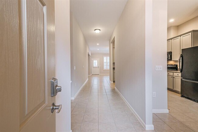 Foto del edificio - 9718 Catalina Leaf Ln