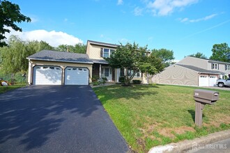 Building Photo - 19 Wetherhill Way