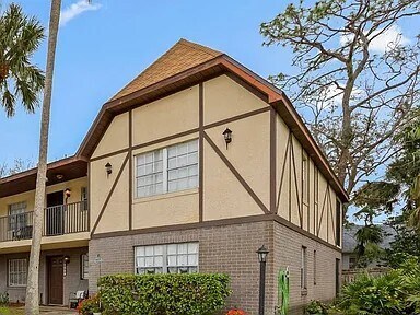 Foto del edificio - 2999 Sir Hamilton Cir