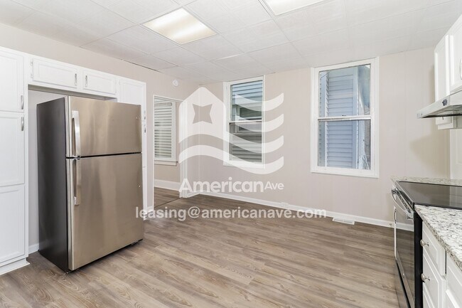 Foto del edificio - 315 E 41st St