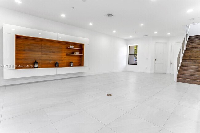 Foto del edificio - 20919 NW 1st Dr