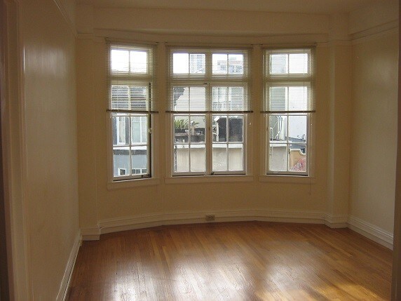Building Photo - 430 Hyde St
