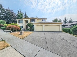 Building Photo - 4424 239th Pl SE