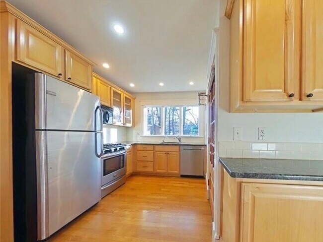 Foto del edificio - 44-46-46 Madison Ave