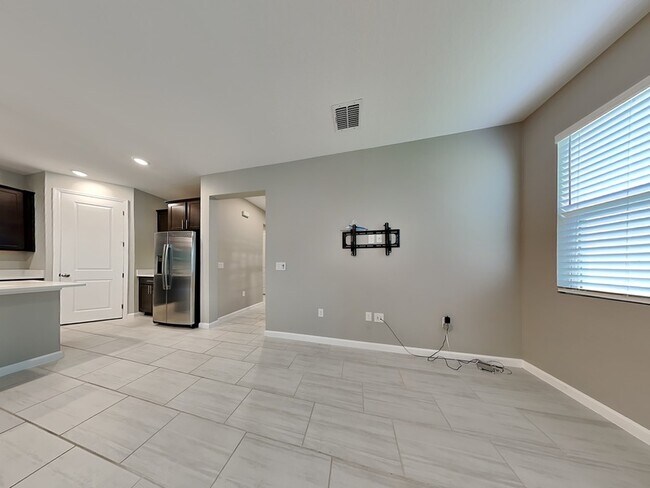 Building Photo - 4016 Swan Goose Ct