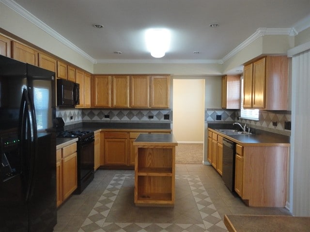 Building Photo - 1906 Landings Ct