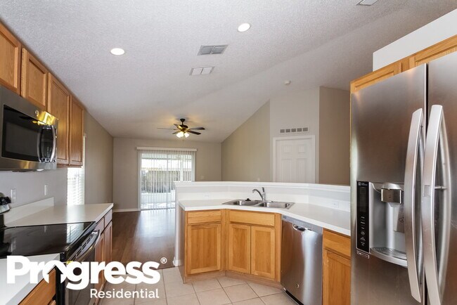 Building Photo - 10303 Frog Pond Dr