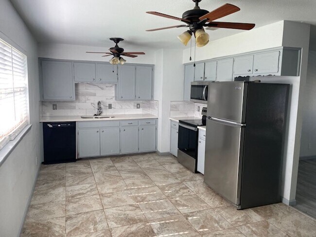Foto del edificio - Charming 3,2 Move in Ready - Springtown ISD