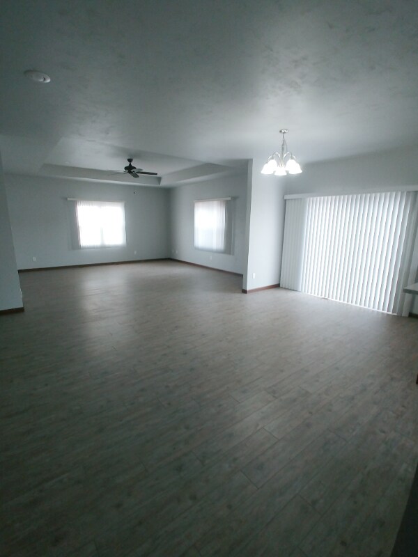 Foto del edificio - 1324 Moon Ridge Ct