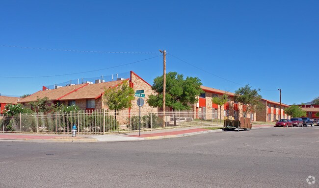 Robinson Apartments El Paso Tx Building Photo Robinson Apartments