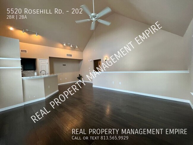 Foto del edificio - 5520 Rosehill Rd