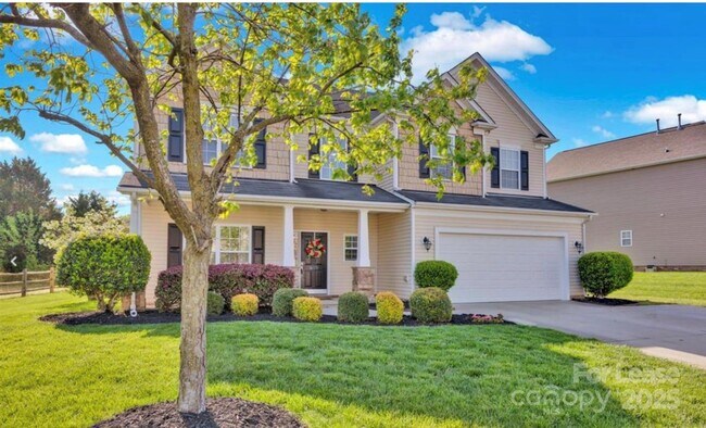 Building Photo - 6115 The Meadows Ln