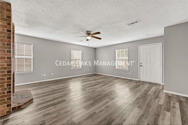 Building Photo - 4361 W Thrasher Dr