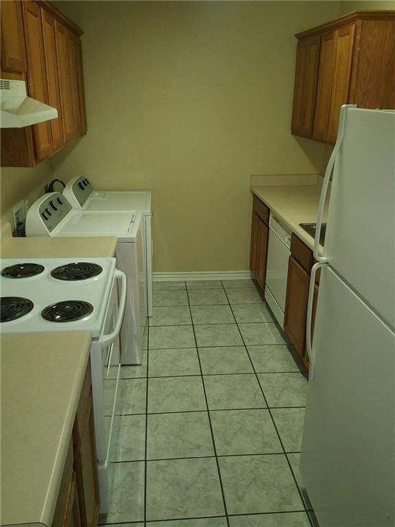 231 Graystone Cir, Centerton, AR 72719 Townhouse for Rent in