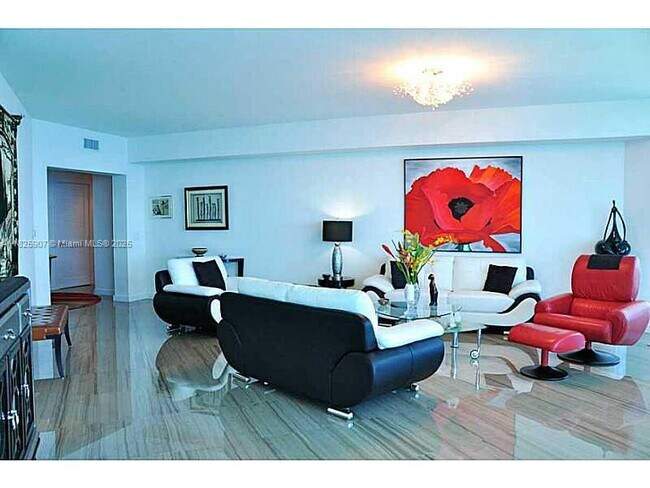 Foto del edificio - 2711 S Ocean Dr