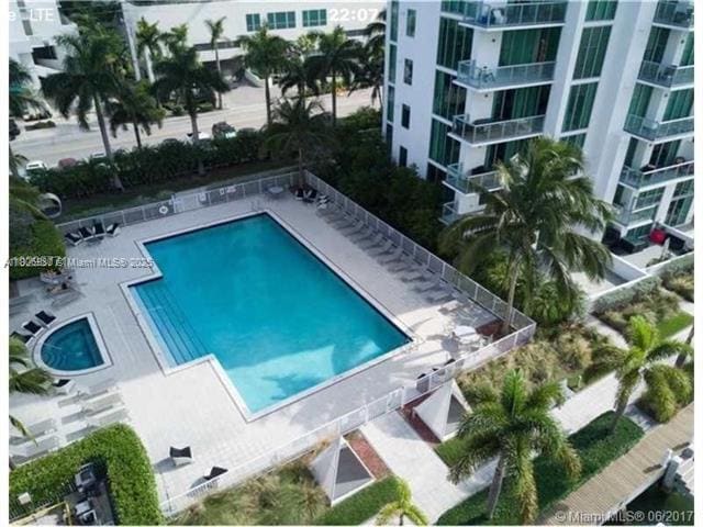 Foto del edificio - 7928 East Dr